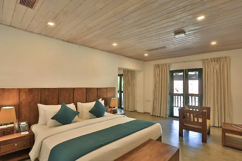 Regenta Arie Lagoon Negombo Hotel