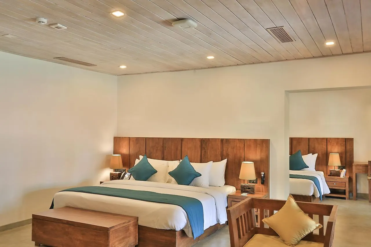 Regenta Arie Lagoon Negombo Hotel