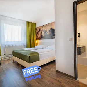 Lifehotel Vienna Airport 3* Fischamend
